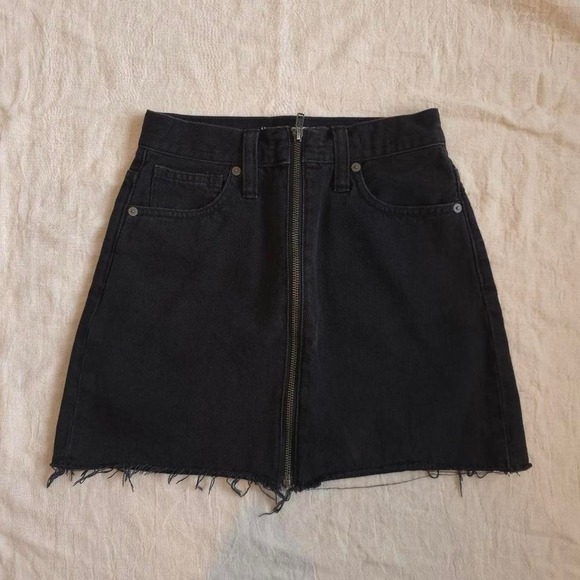 Madewell Pants - Madewell black denim mini skirt with zipper detail. Size: 23